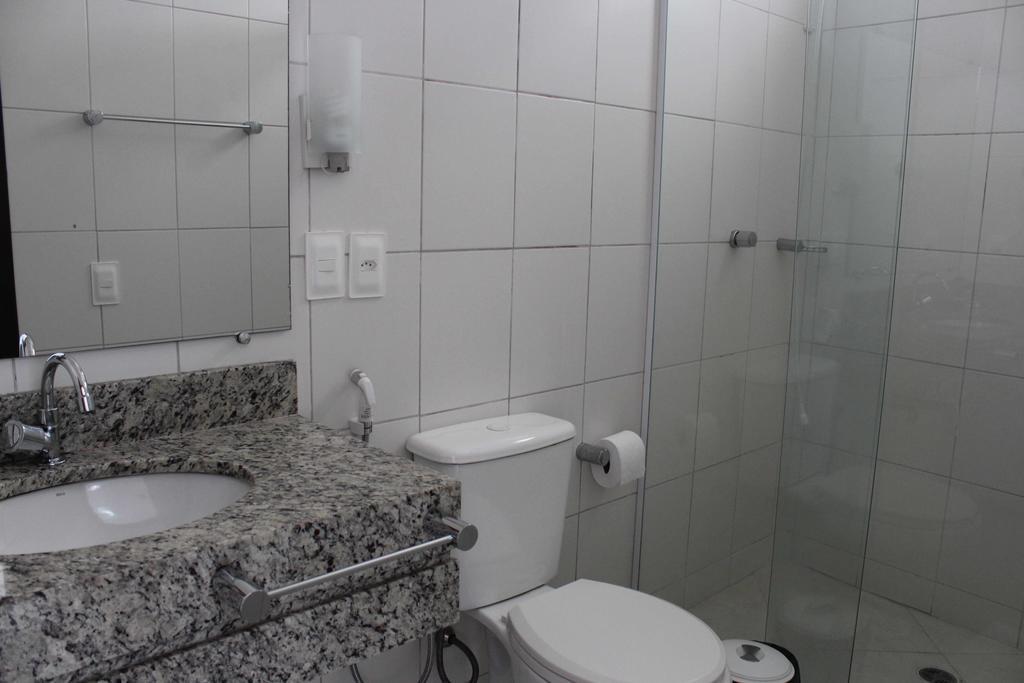 Hotel Pousada Da Neia Cananéia Buitenkant foto