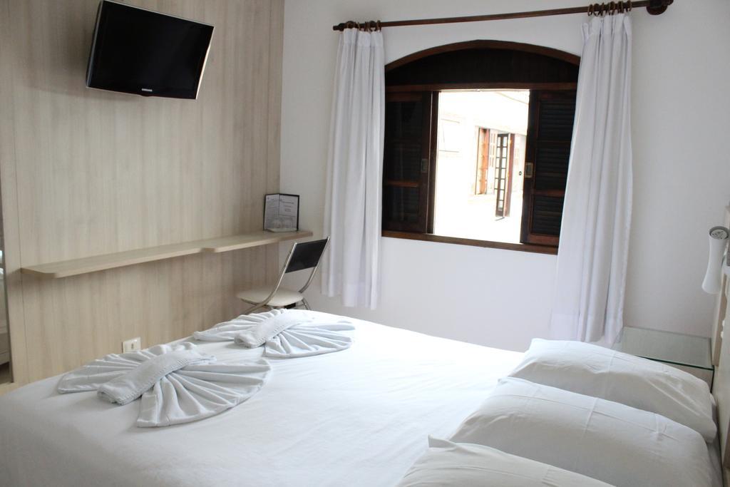 Hotel Pousada Da Neia Cananéia Buitenkant foto